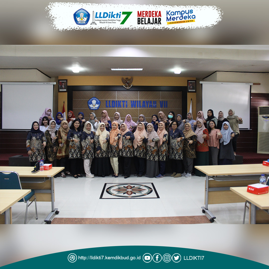 Tingkatkan Kesadaran Pentingnya Pemeriksaan Kesehatan DWP LLDIKTI Wilayah VII Hadirkan PT Dimarco Mitra Utama Guna Edukasi Anggota