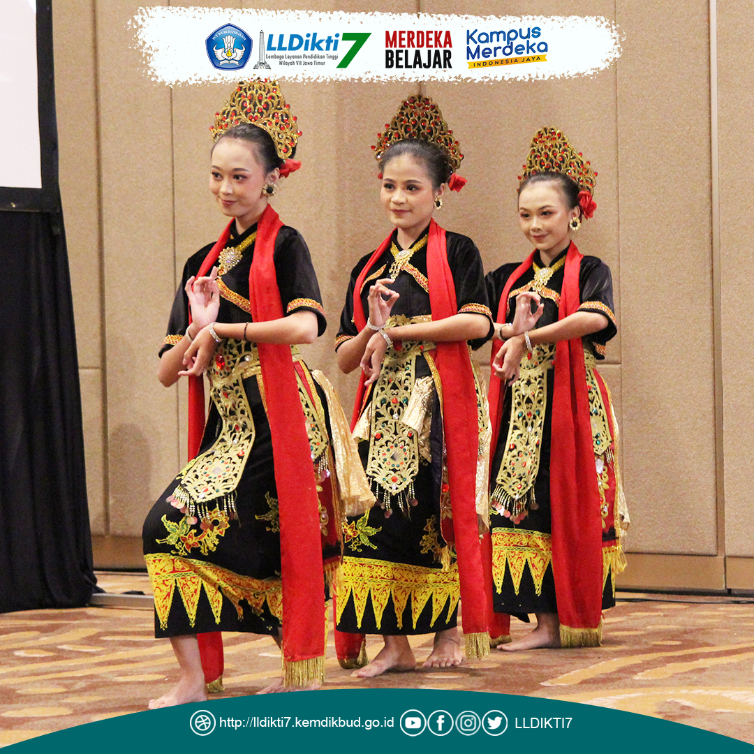 RAKERPIM dan Anugerah Kampus Unggulan LLDIKTI Wilayah VII Tahun 2023 Turut Suguhkan Penampilan Para Mahasiswa Bertalenta dari Perguruan Tinggi di Jawa Timur